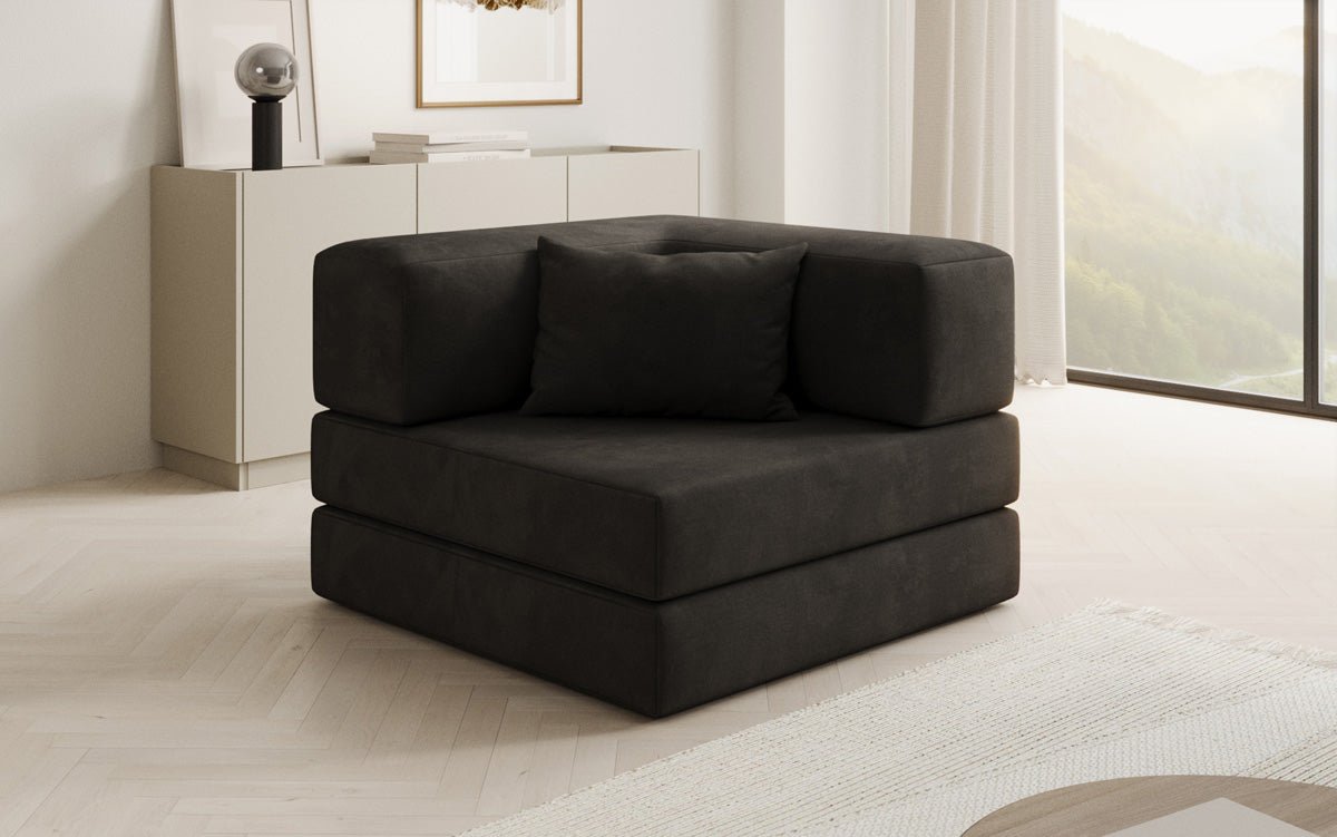 Projektowany fotel Lazy w aksamitnej tapicerce